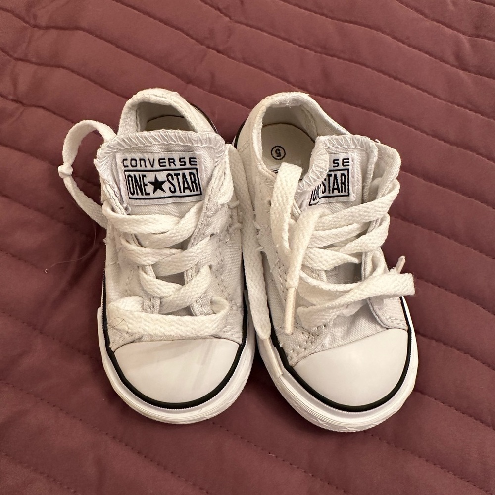 Converse White One Star Sneakers